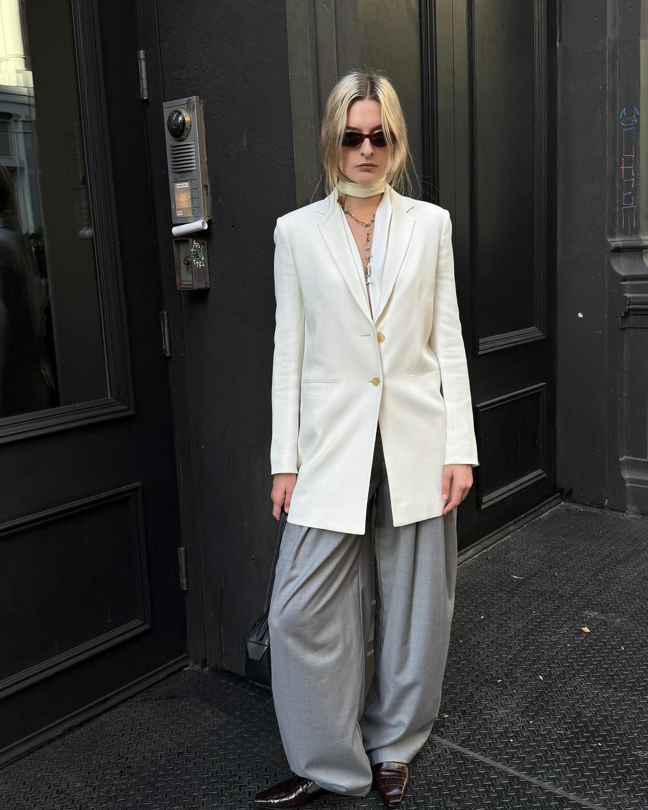 Light Gray Wide Leg Trousers With Tank Top — Simple Gray Pants Outfits