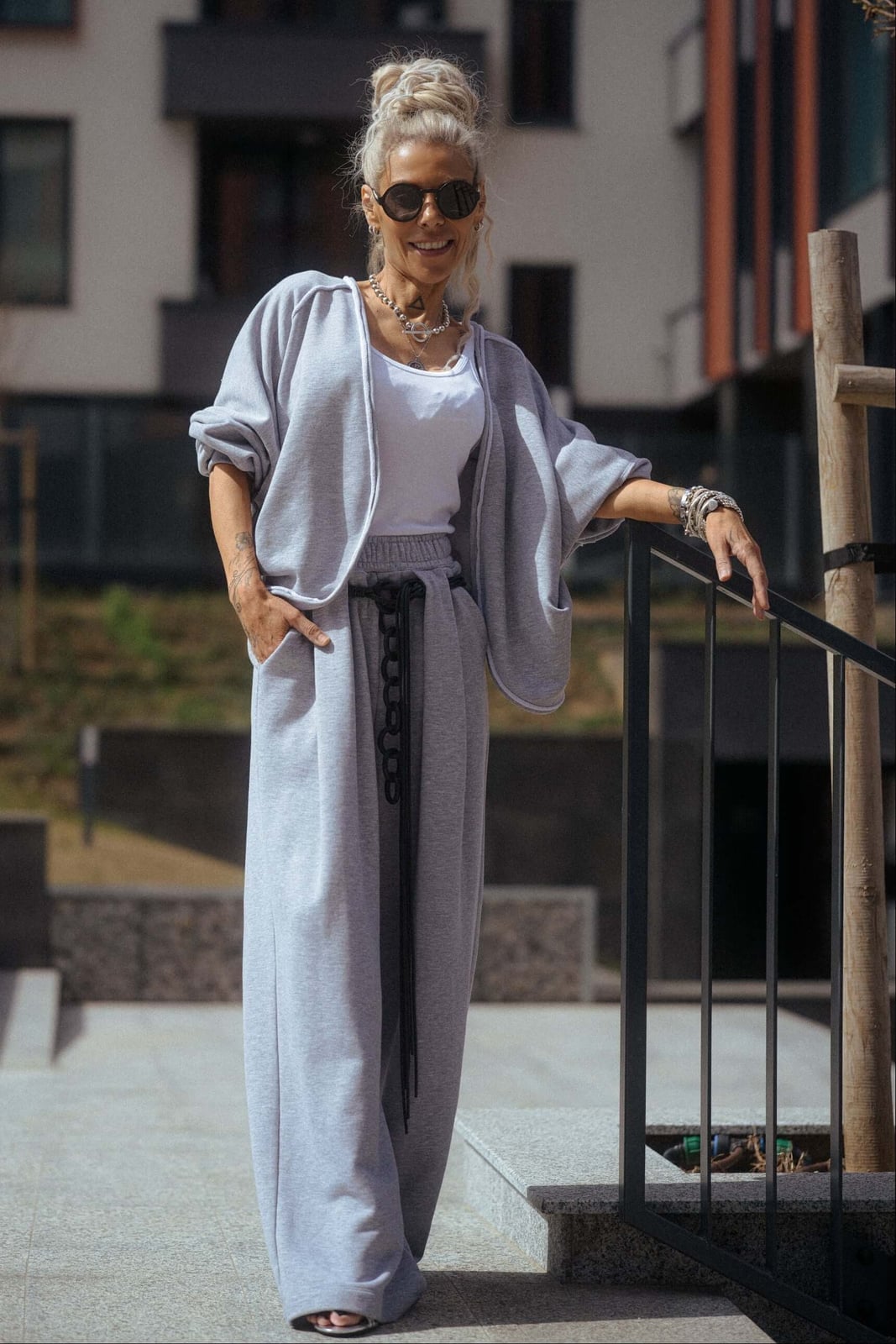 Monochromatic Gray Lounge Set — Simple Gray Pants Outfits