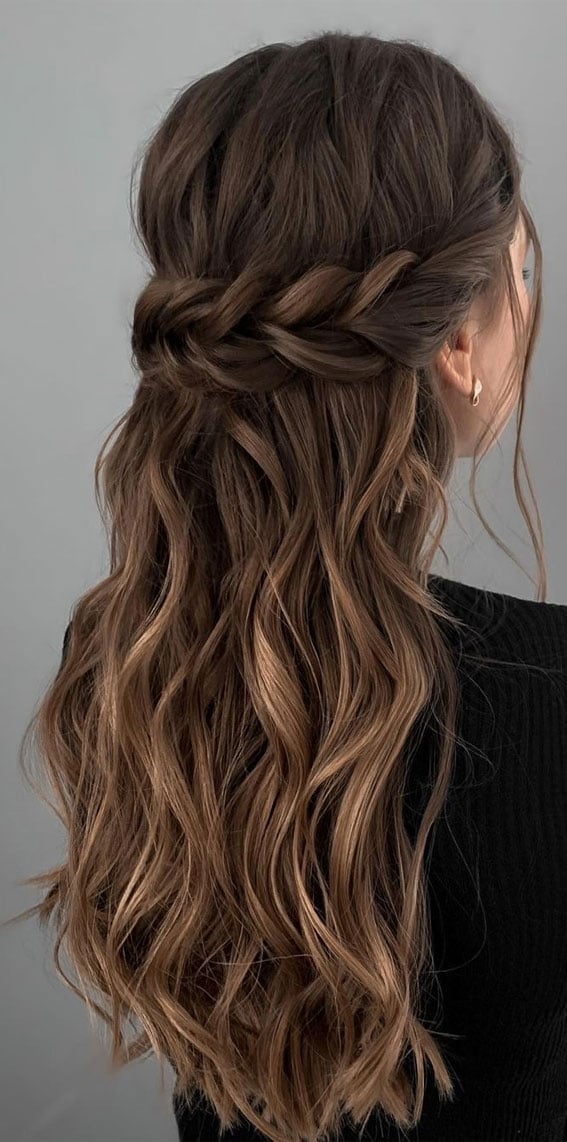 Braided Crown Half Up Loose Waves Braided Crown Half Up Loose Waves — Simple Hair Down Hairstyles