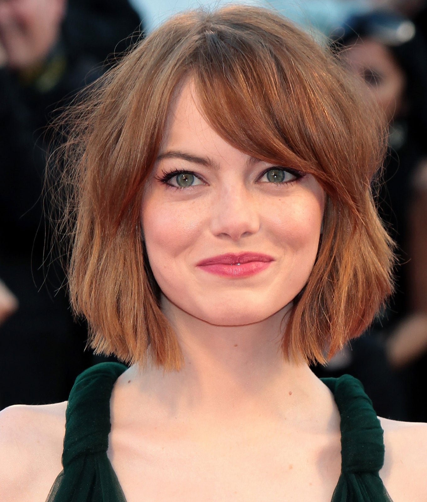 Red-Brown Bob With Soft Waves — Simple Hair for Round Face