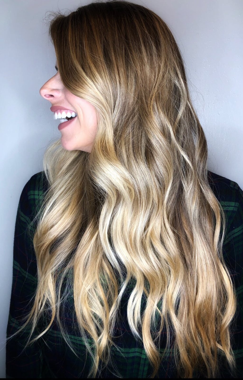 Mid-Back Wavy With Face-Framing Layers, Curtain Bangs Mid-Back Wavy With Face-Framing Layers, Curtain Bangs — Simple Hair Growth Tips