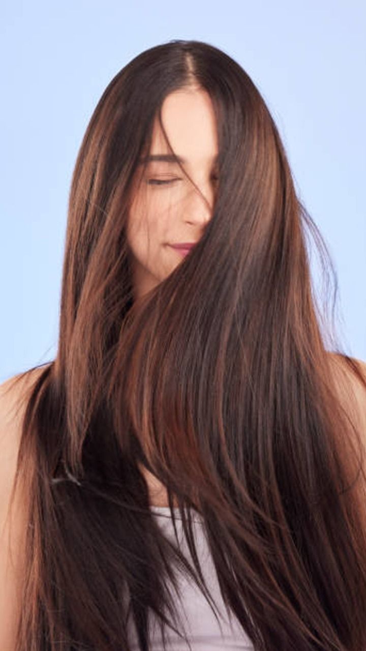 Mid-Back Straight With Auburn Highlights Mid-Back Straight With Auburn Highlights — Simple Hair Growth Tips