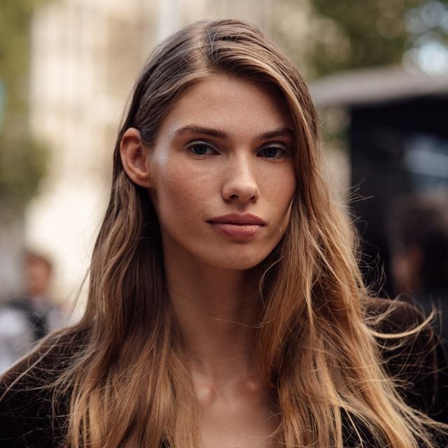 Collarbone Length With Dimensional Balayage Collarbone Length With Dimensional Balayage — Simple Hair Growth Tips