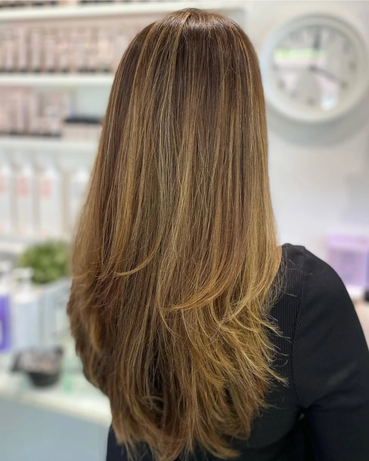 Collarbone Layers With Blonde Highlights Collarbone Layers With Blonde Highlights — Simple Hair Growth Tips