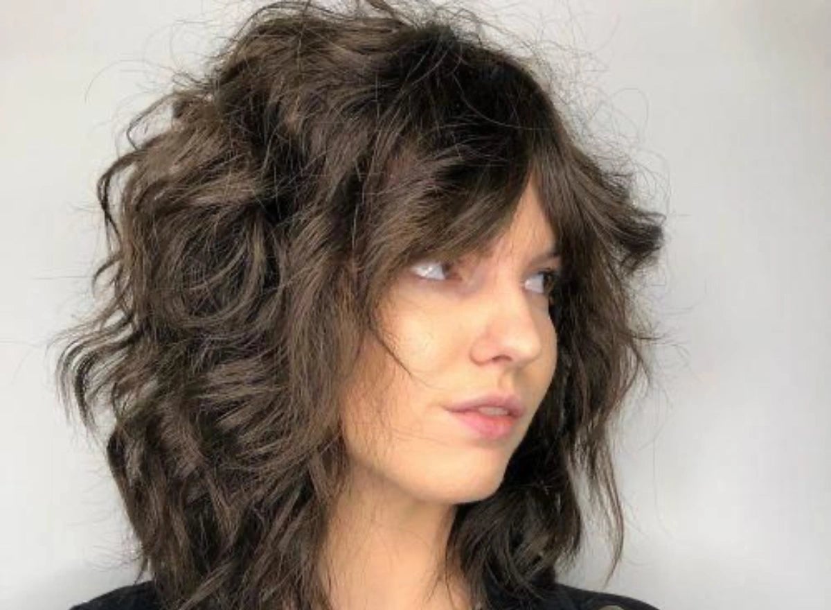 Collarbone Shag With Choppy Bangs, Dark Brown With Balayage — Simple Haircuts for Wavy Hair