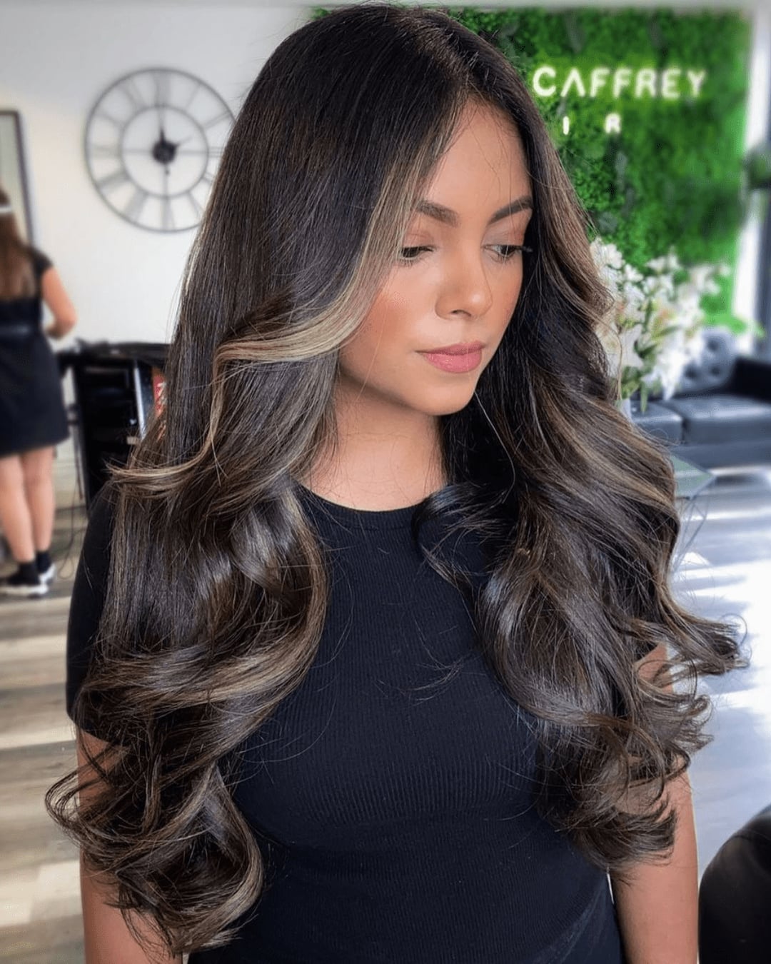 Dark Brown With Honey Highlights And Bangs — Simple Honey Highlights