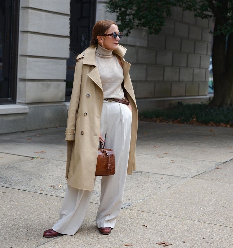 Classic trench coat and wide leg trousers Classic trench coat and wide leg trousers — Simple Italian Style