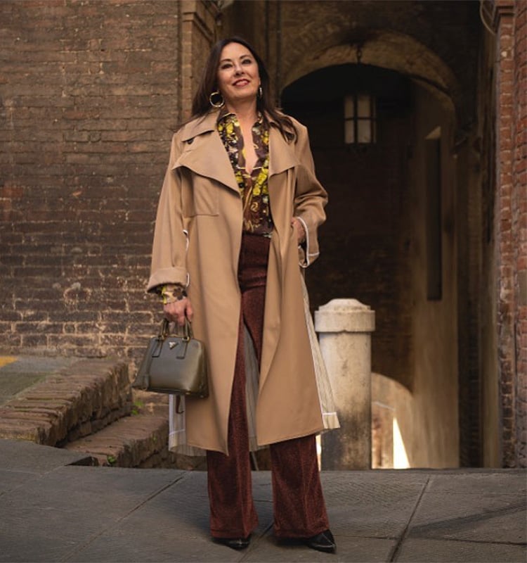 Beige trench coat with velvet trousers Beige trench coat with velvet trousers — Simple Italian Style