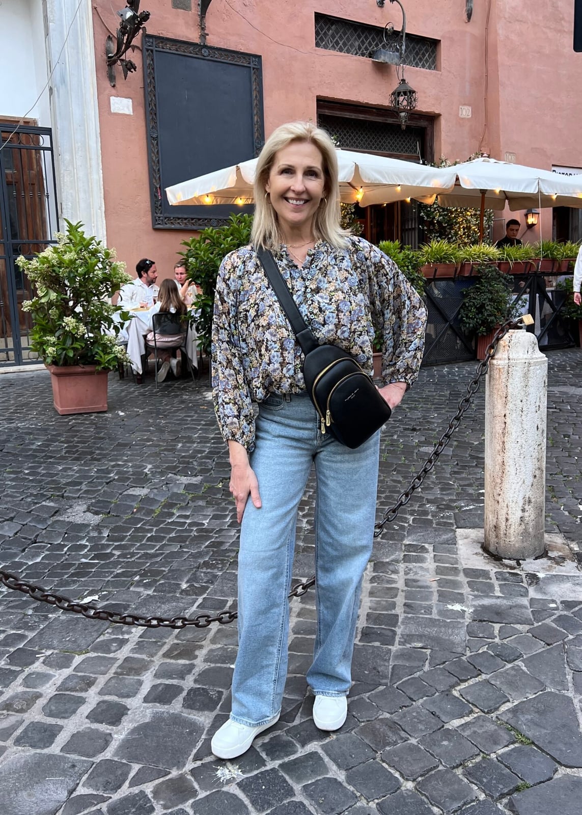 Floral blouse with light blue jeans Floral blouse with light blue jeans — Simple Italian Style