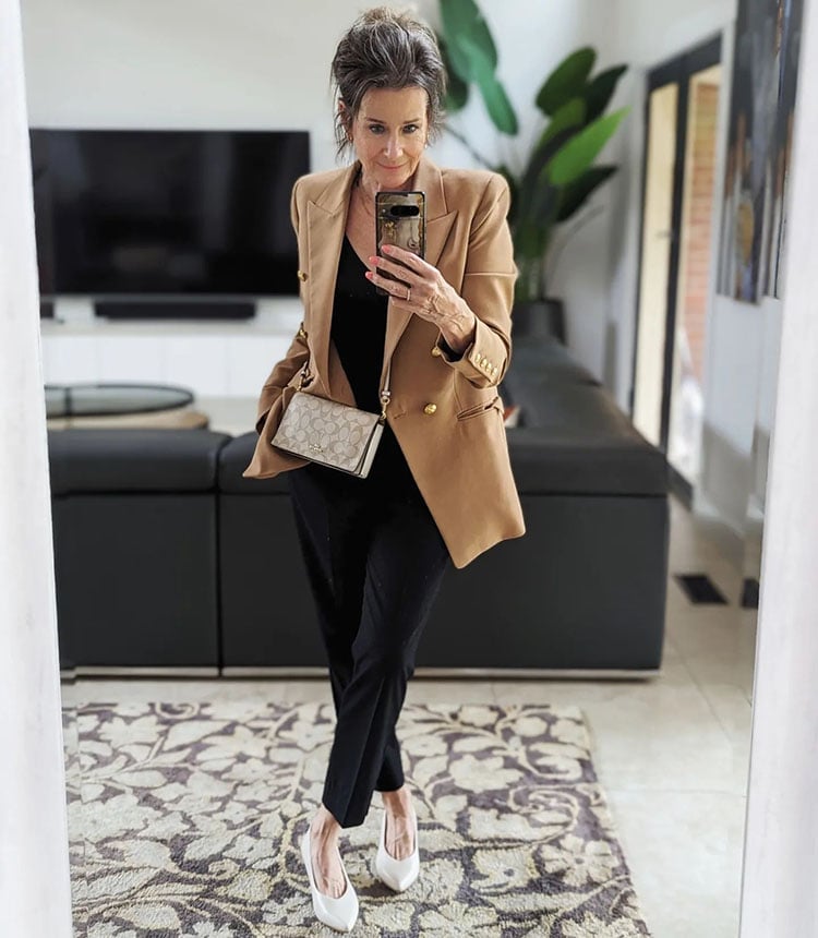 Camel blazer with black trousers Camel blazer with black trousers — Simple Italian Style