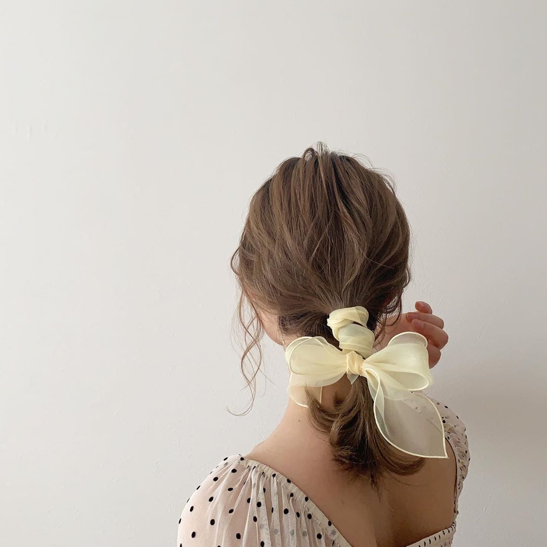 Mid-Back Ponytail with Organza Bow — Simple Japan Hairstyles
