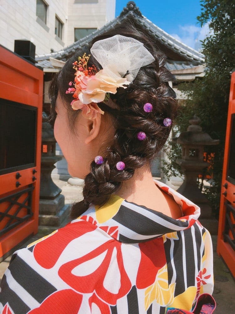 Thick Wavy Hair Braid with Pins — Simple Japan Hairstyles