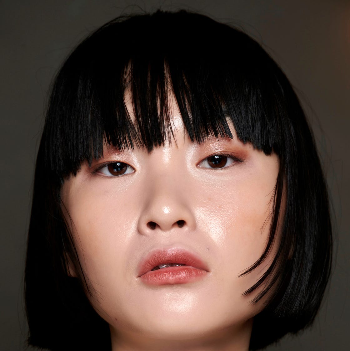Sharp Blunt Bob with Blunt Fringe — Simple Japanese Hairstyles