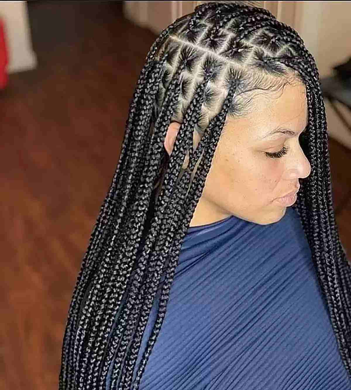 Mid-Back Small Knotless Braids With Square Parting Mid-Back Small Knotless Braids With Square Parting — Simple Knotless Braids