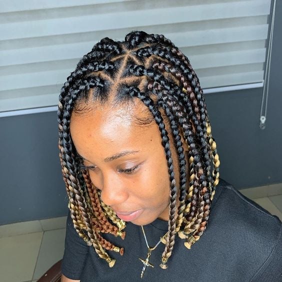 Collarbone Box Braids With Geometric Parting Collarbone Box Braids With Geometric Parting — Simple Knotless Hairstyles