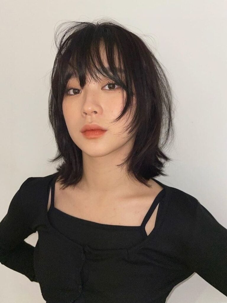 Short Hush Cut With Wispy Bangs Short Hush Cut With Wispy Bangs — Simple Korean Hair