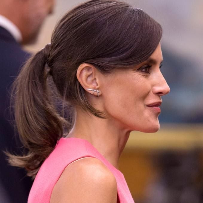 Fine Collarbone Ponytail With Side Part Fine Collarbone Ponytail With Side Part — Simple Latina Hairstyles