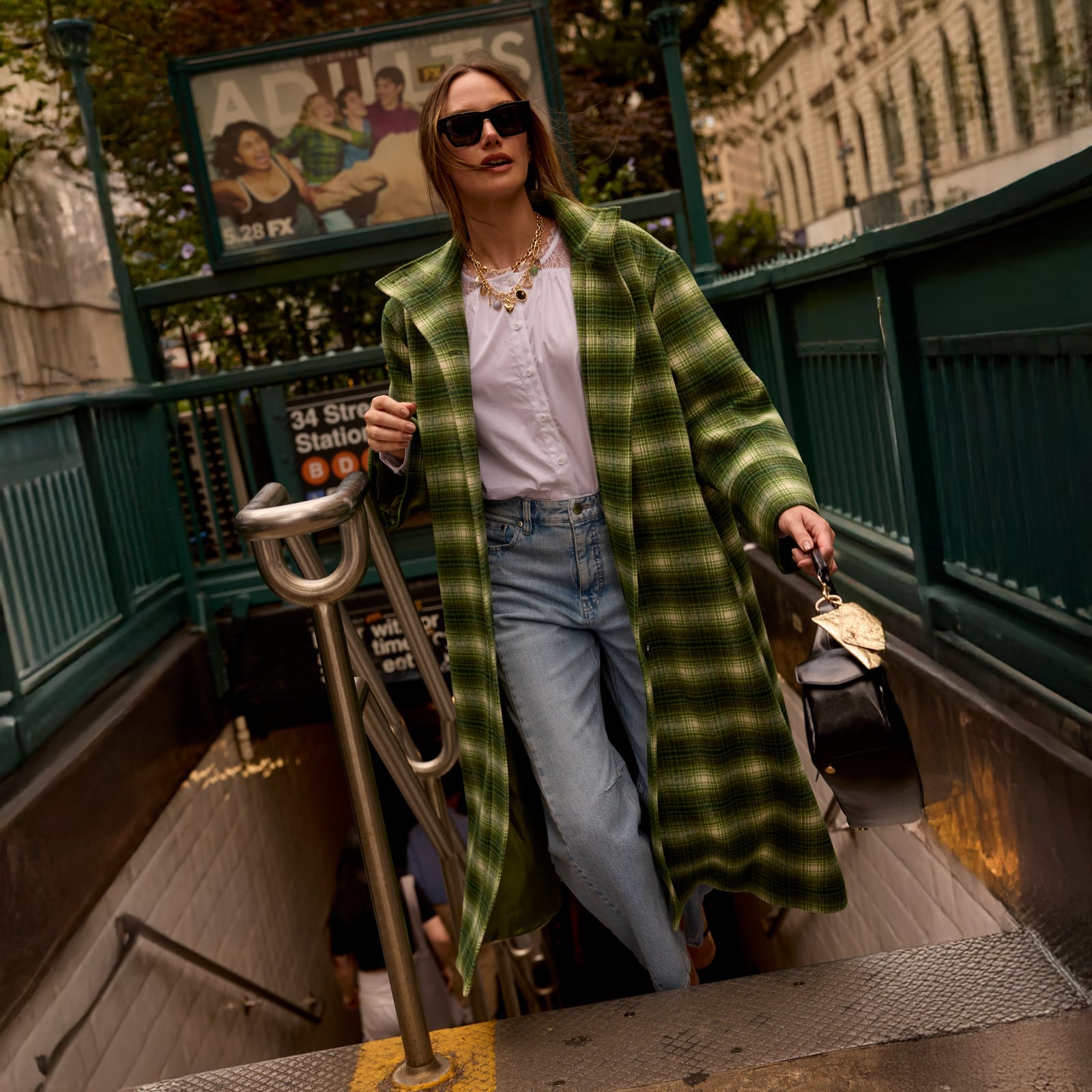 Plaid coat over blouse and jeans with heeled boots — Simple Layered Ideas
