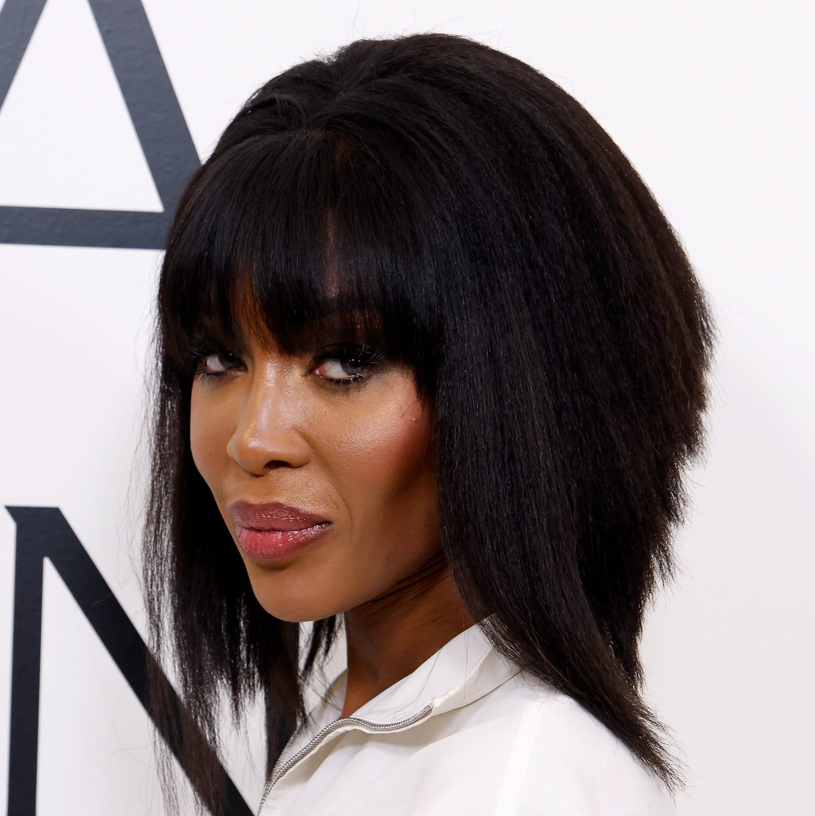 Collarbone Layers With Curtain Bangs and A Side Parting — Simple Layers Wig