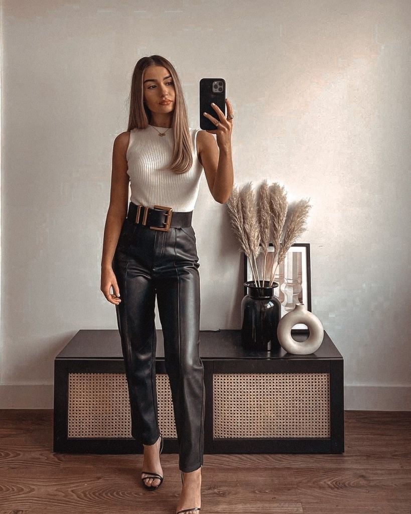 High Waisted Black Leather Pants With Statement Belt, Close-Up Take High Waisted Black Leather Pants With Statement Belt, Close-Up Take — Simple Leather Pants Outfits