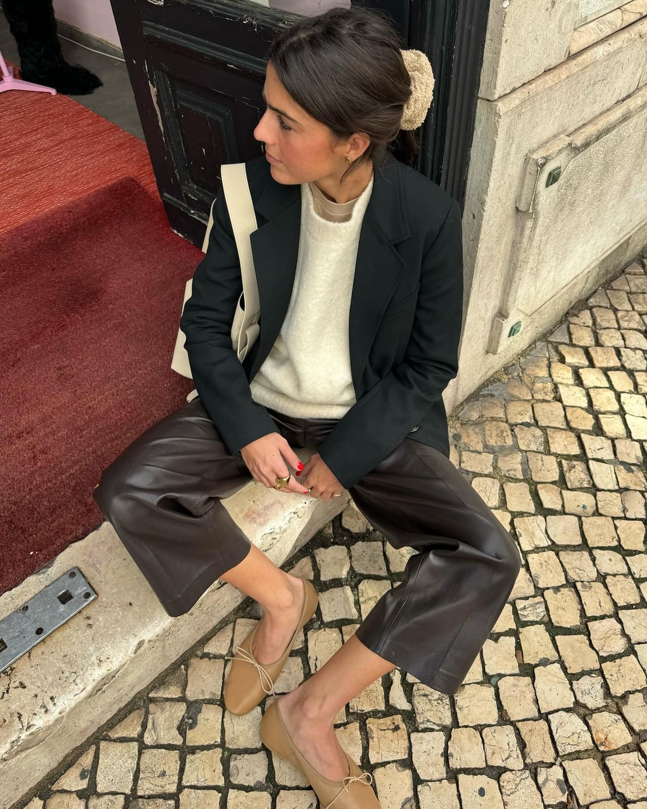 Brown Leather Cropped Trousers With Knit Sweater Brown Leather Cropped Trousers With Knit Sweater — Simple Leather Pants Outfits