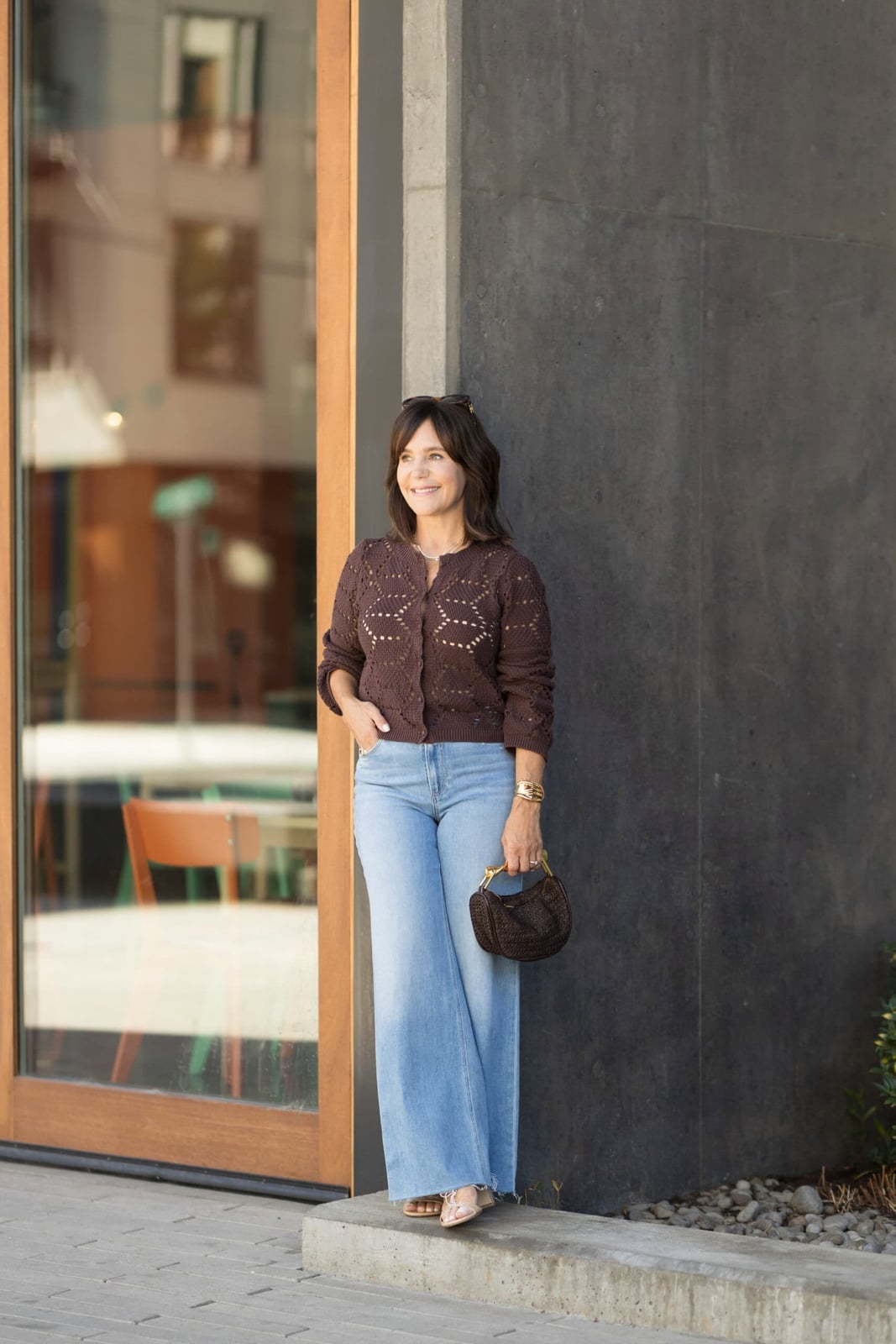 Relaxed Fit Light Blue Jeans With Crochet Cardigan — Simple Light Blue Jeans Outfits