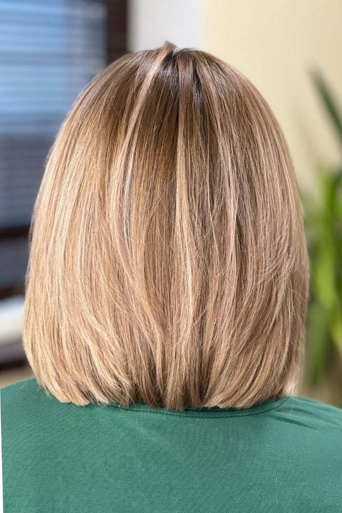 Chin Length Blonde Bob With Highlights — Simple Long Bob Hairstyles