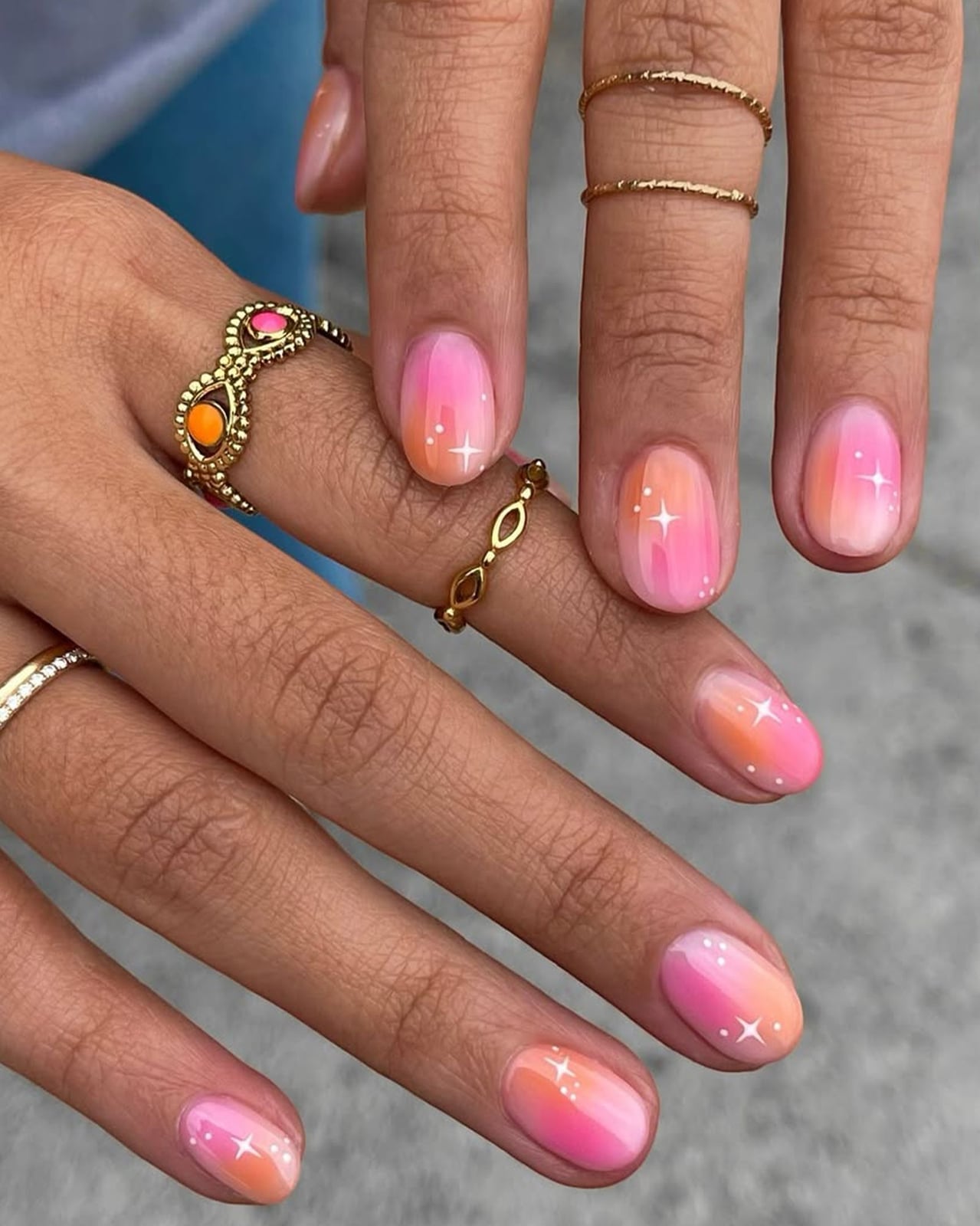 Pink Orange Gradient Shimmer Short Oval Nails — Simple Looks Nail
