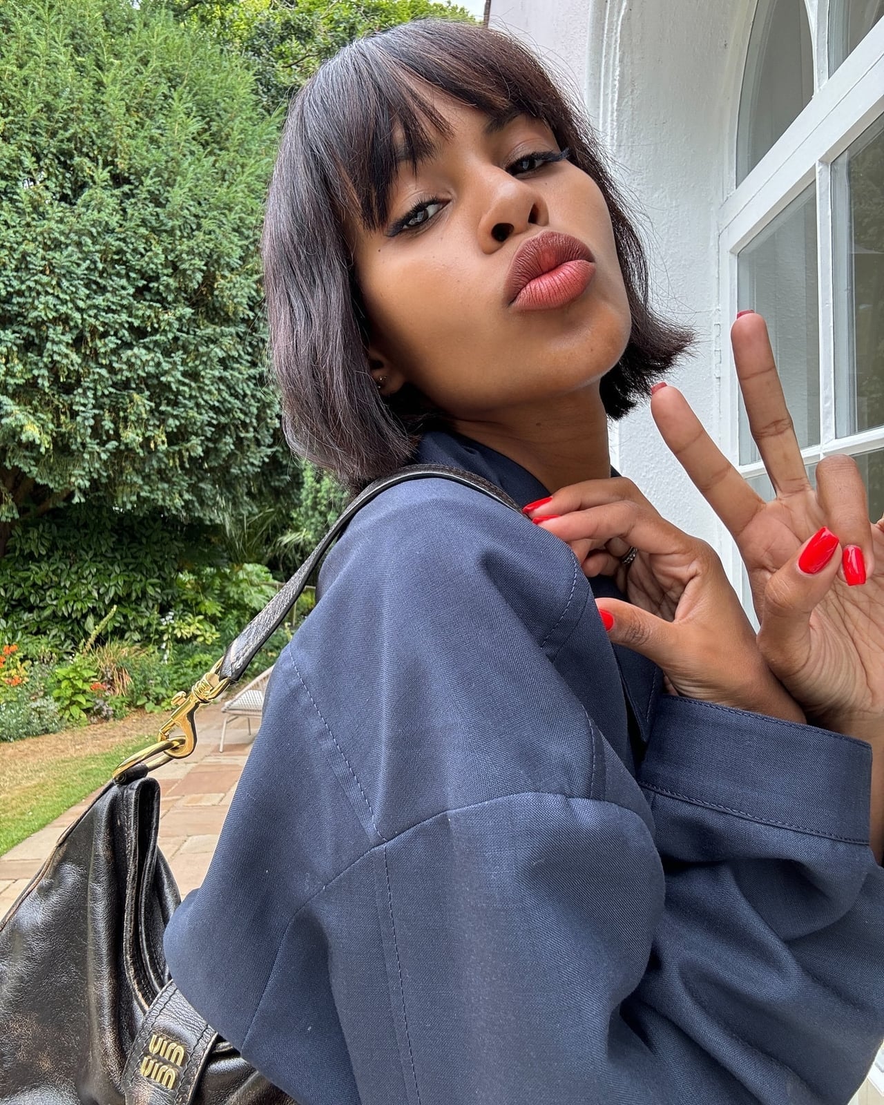 Chin Bob With Textured Curtain Bangs and Auburn — Simple Medium Bob