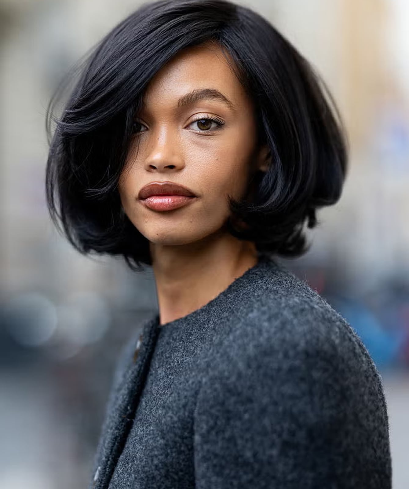 Chin Length Black Bob With Side Swept Bangs — Simple Medium Bob