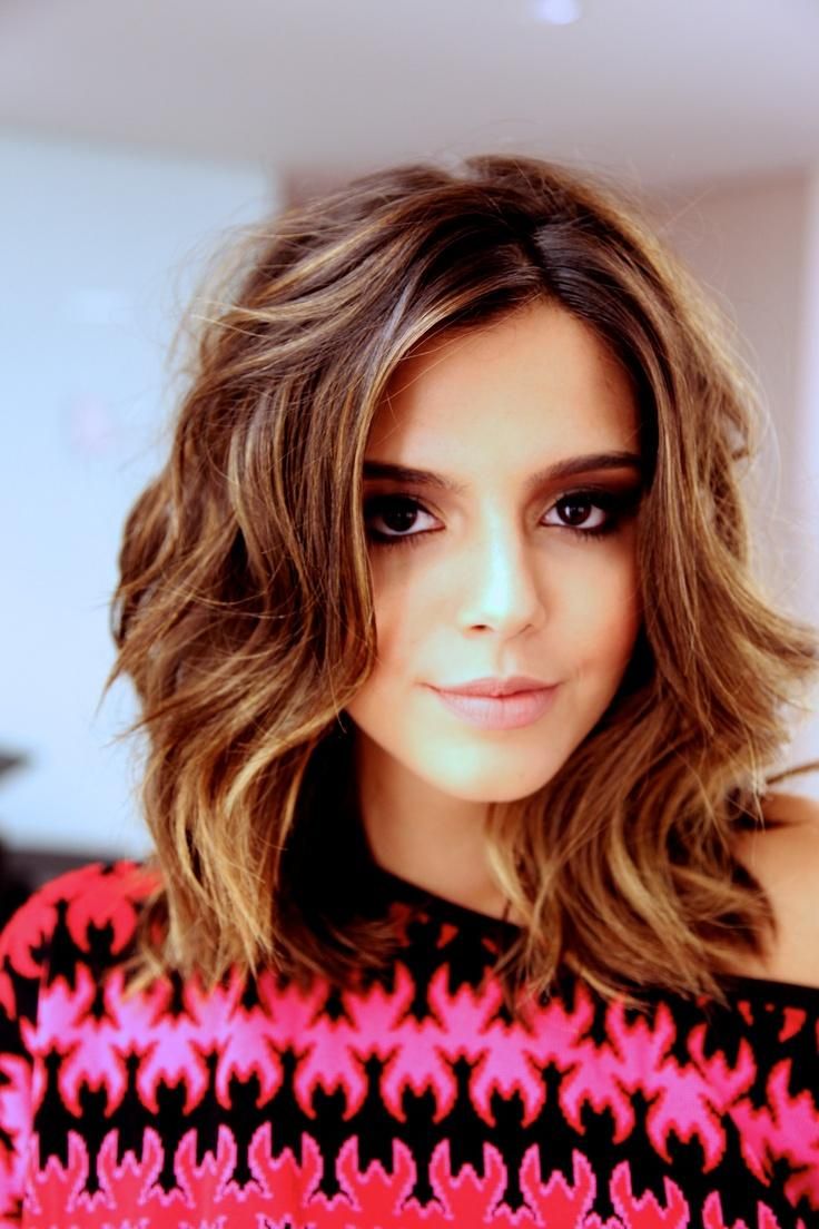 Collarbone Medium Brown Balayage Loose Waves Collarbone Medium Brown Balayage Loose Waves — Simple New Hairstyles