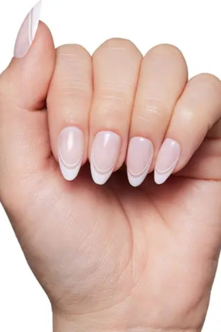 Medium Oval Pastel Dot Accent Nails — Simple Nurse Nails