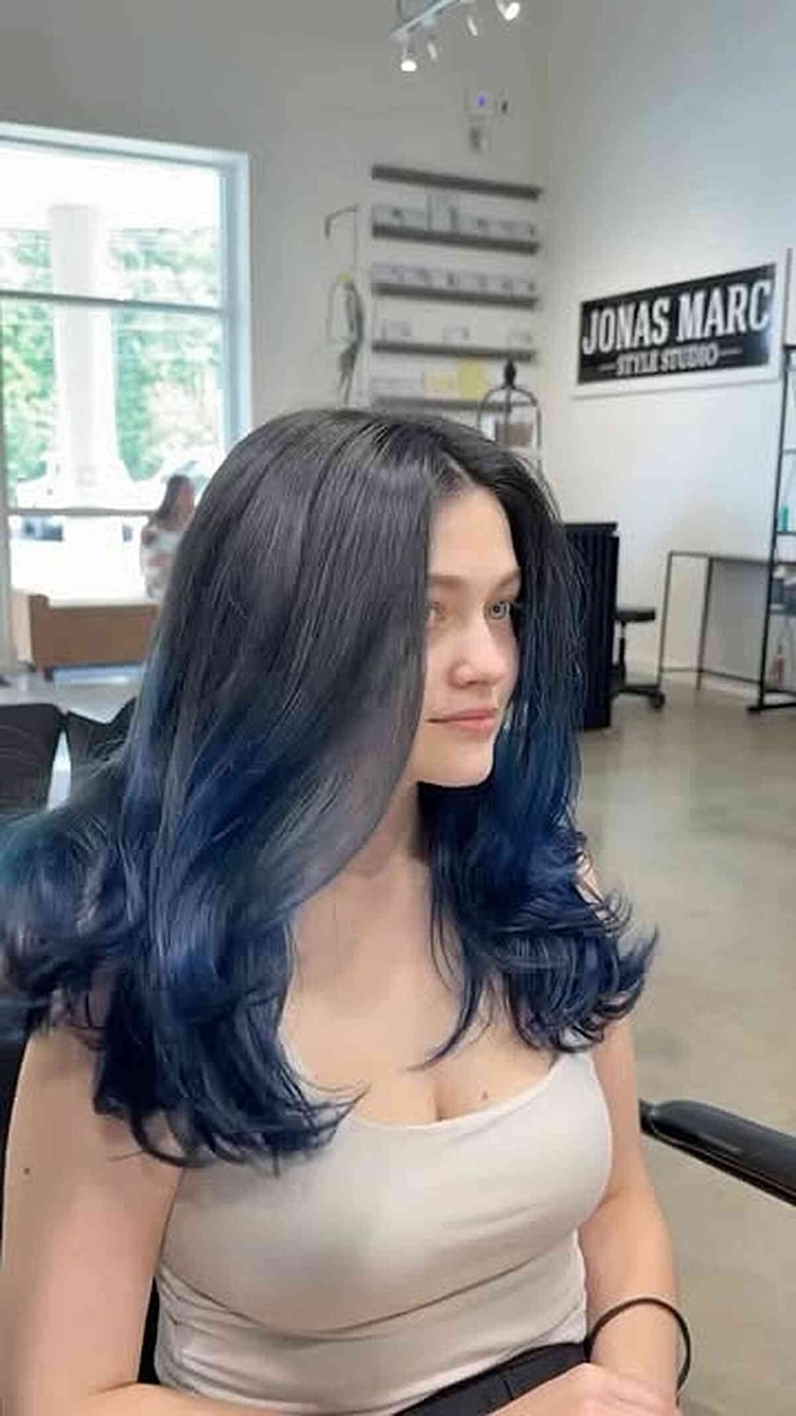 Mid-Back Dark Gray To Blue Ombré — Simple Ombré Hair