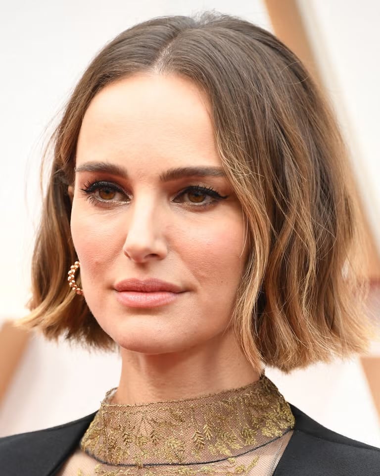 Chin Length Bob Wispy Bangs Dark Brown To Blonde Ombré — Simple Ombré Hair
