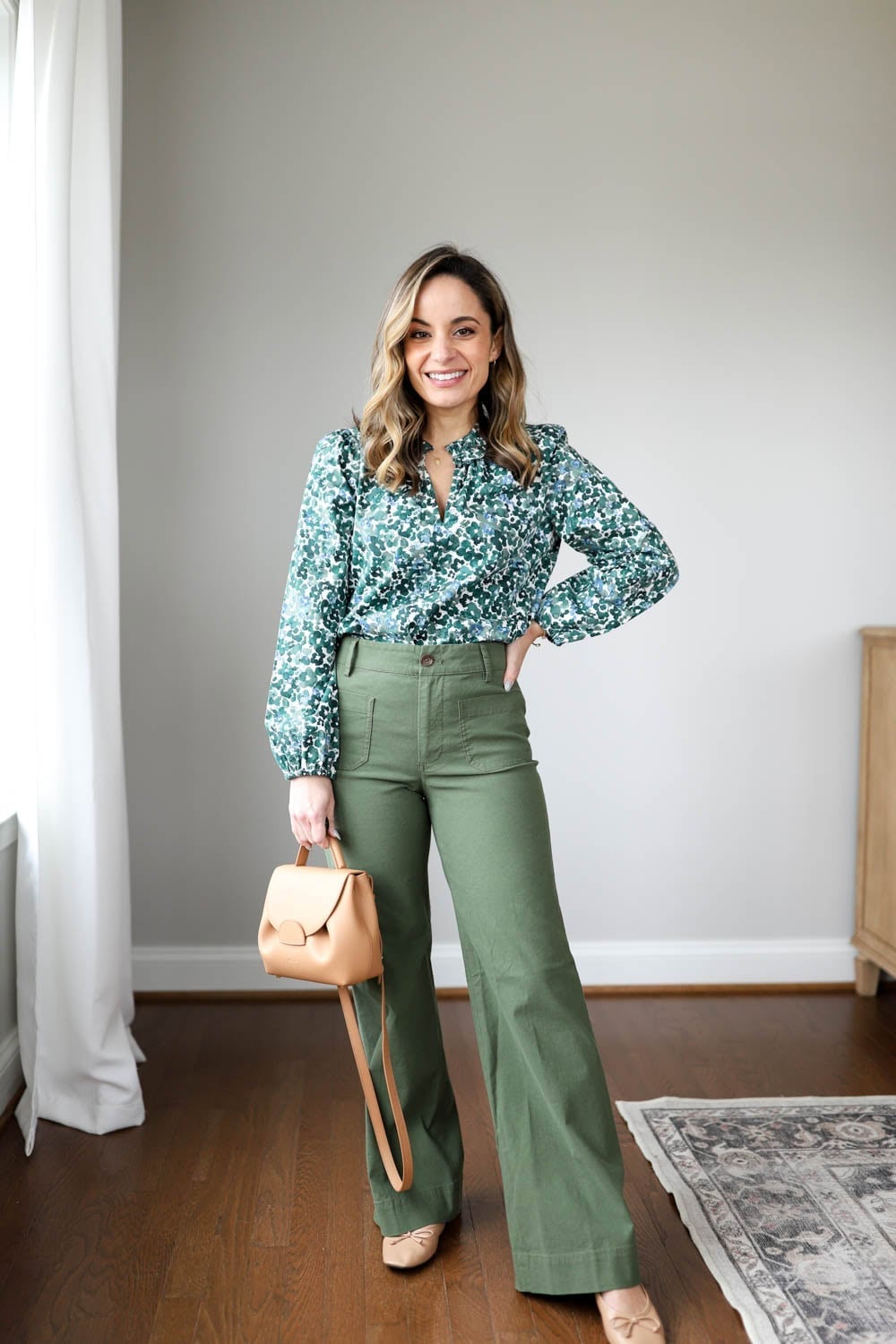 Casual or work with nude pointed-toe flats — Simple Outfits with Flats