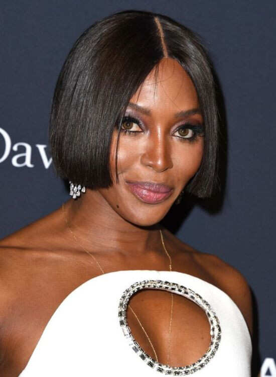Chin-Length Bob With Blunt Fringe — Simple Oval Face Haircuts