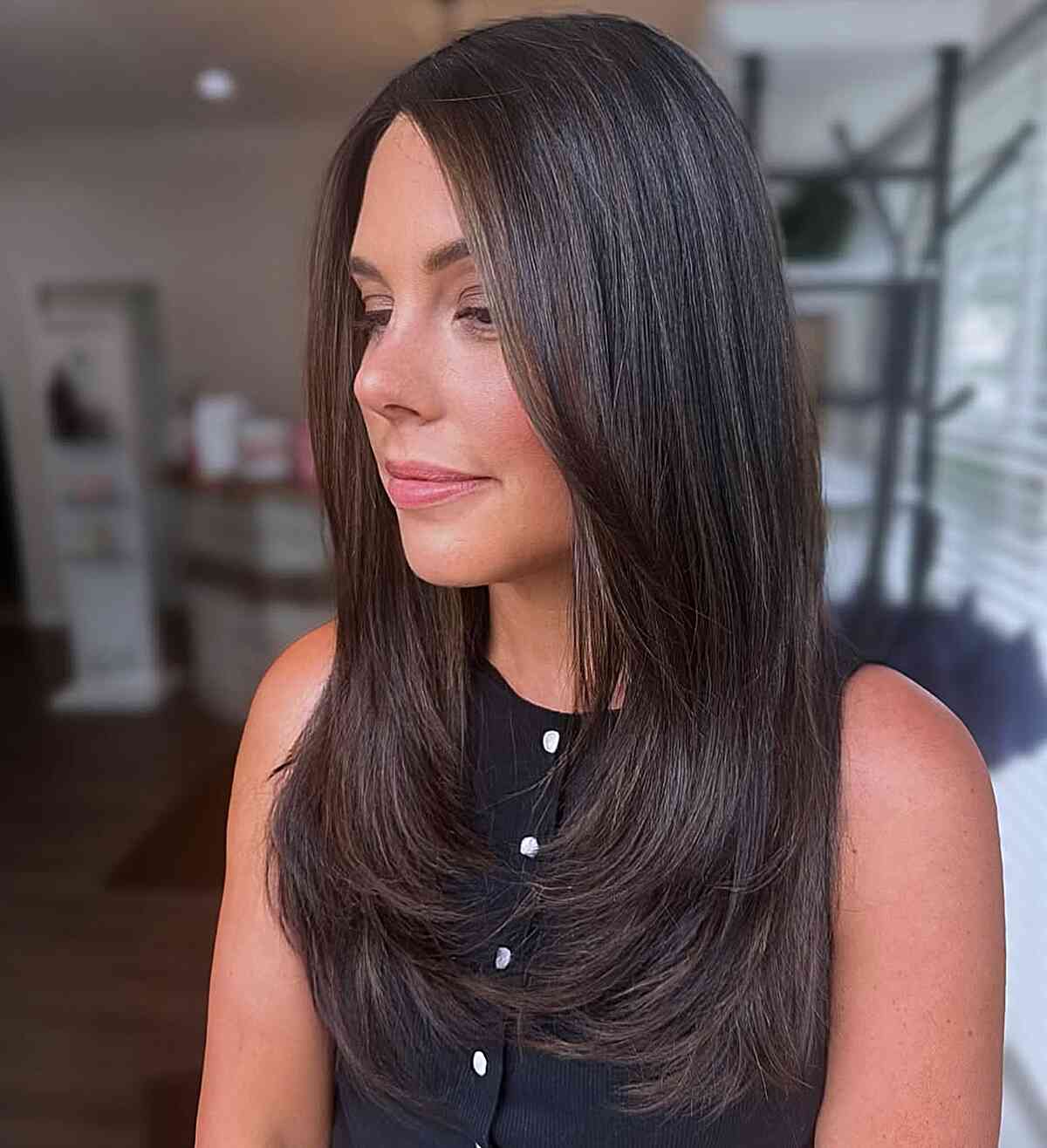 Collarbone Shag With Ash Blonde — Simple Oval Face Haircuts