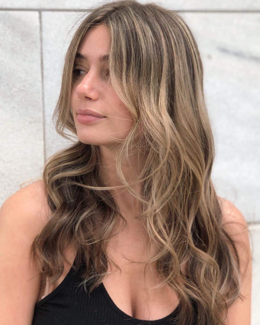 Dark Blonde Long Air Dried Waves With Bangs — Simple Professional Hairstyles