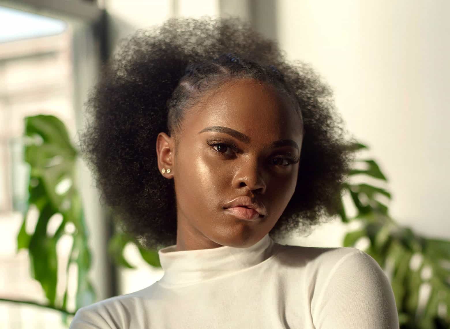Voluminous Afro Puff Blowout Voluminous Afro Puff Blowout — Simple Puff Hairstyles