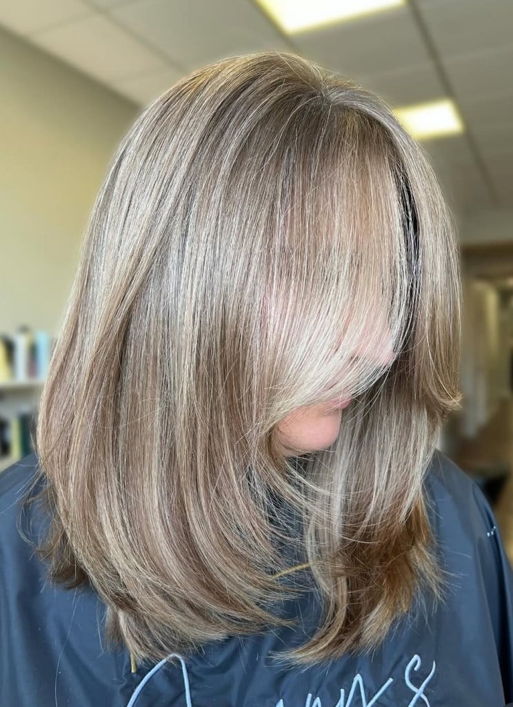 Chin Length Bob With Curtain Bangs Chin Length Bob With Curtain Bangs — Simple Rachel Haircuts
