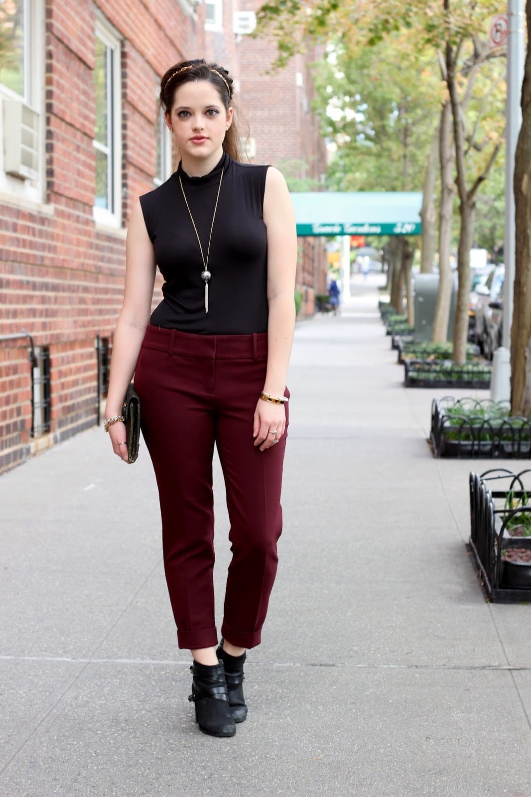 Maroon Slim-Fit Cropped Trousers Maroon Slim-Fit Cropped Trousers — Simple Red Pants Outfits