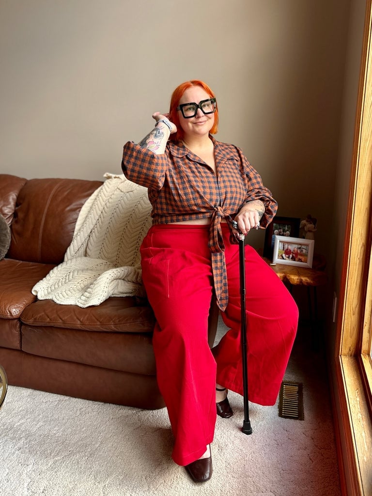 Red Trousers with Plaid Shirt and Loafers, And Holds, Close-Up Take Red Trousers with Plaid Shirt and Loafers, And Holds, Close-Up Take — Simple Red Pants Outfits