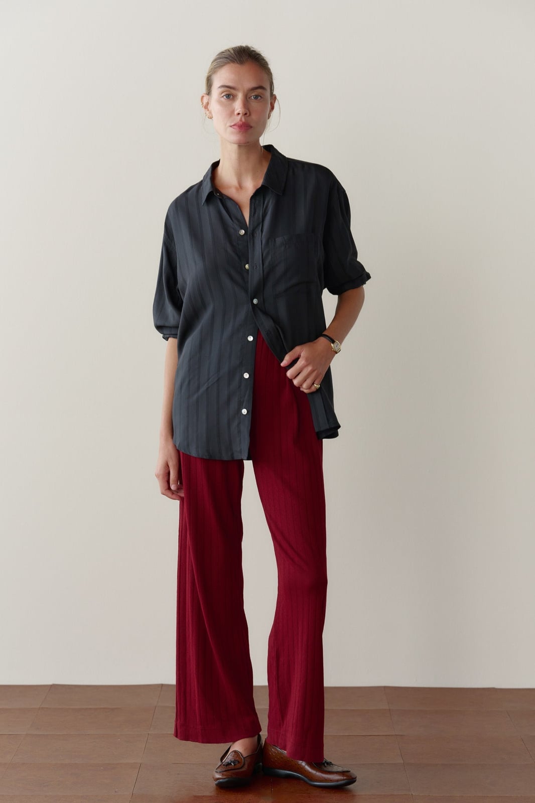 Ribbed Red Trousers with Oversized Striped Shirt Ribbed Red Trousers with Oversized Striped Shirt — Simple Red Pants Outfits