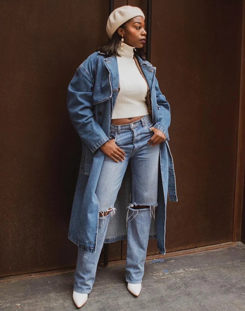 Ripped Straight Leg Jeans With White Turtleneck And Denim Trench Coat — Simple Ripped Jeans Outfits