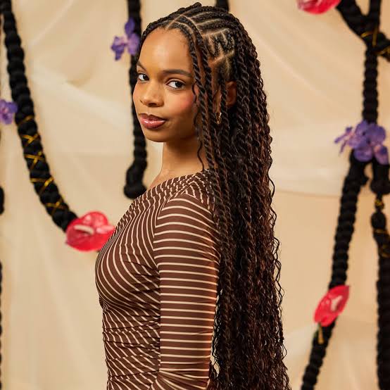 Long Wavy Black Mid-Back Twists, Middle — Simple Senegalese Twists