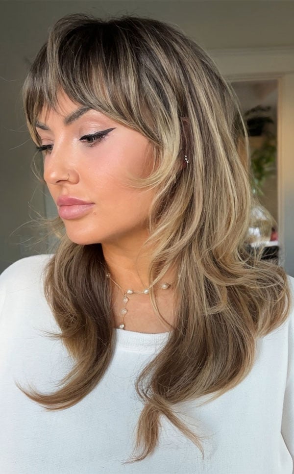 Collarbone Length Blonde Shag With Face-Framing Layers — Simple Shag Hair