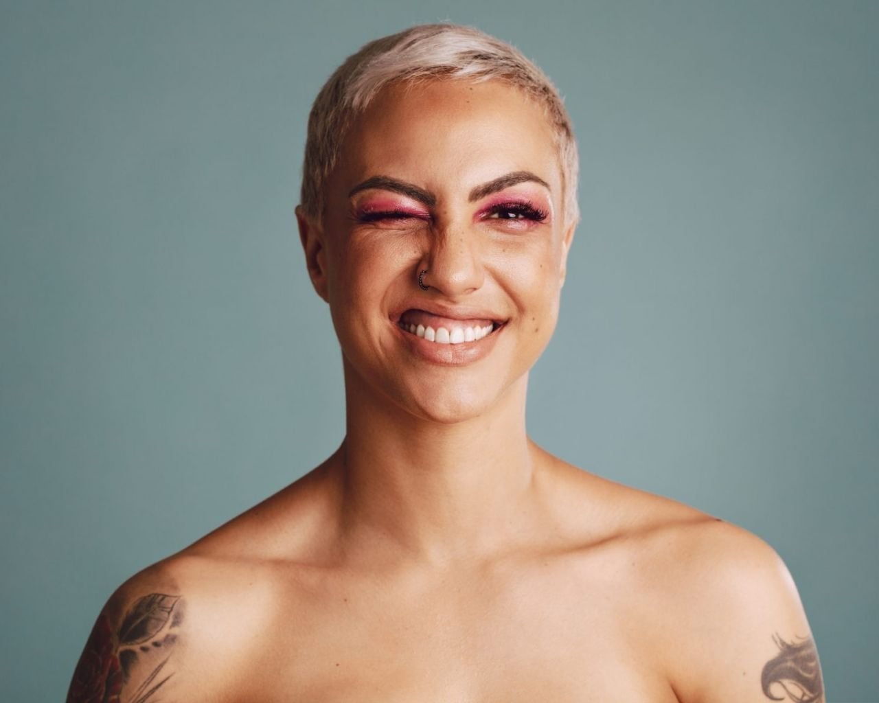 Ear Length Pixie Platinum Blonde Ear Length Pixie Platinum Blonde — Simple Short Haircuts