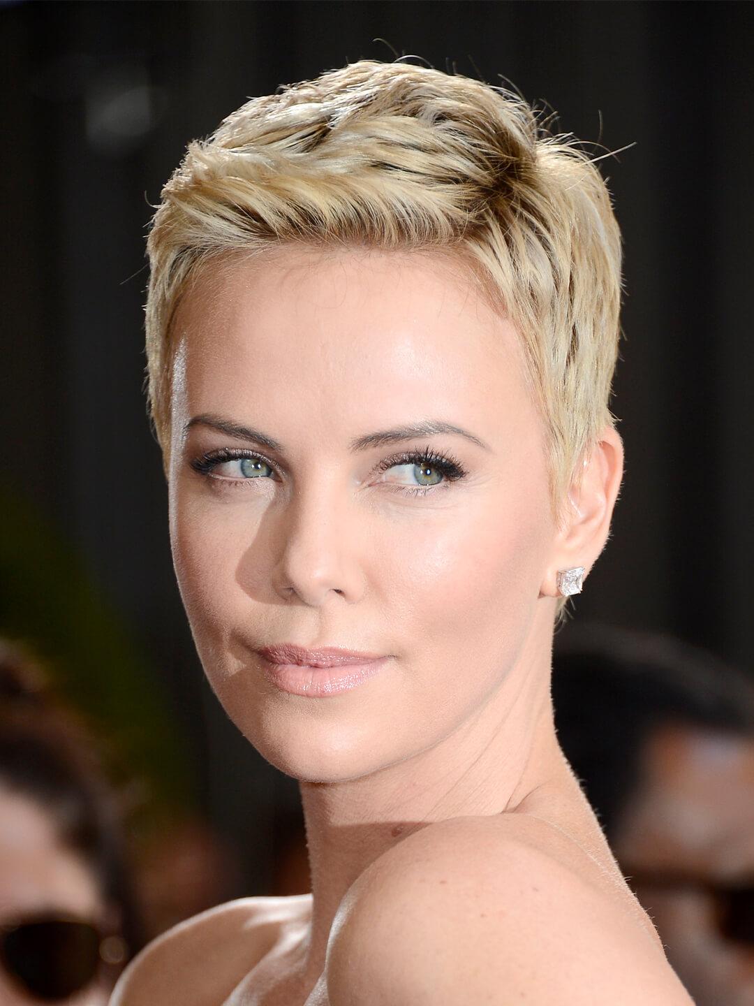 Ear Length Pixie Platinum Blonde Root Shadow, Short Textured Ear Length Pixie Platinum Blonde Root Shadow, Short Textured — Simple Short Haircuts