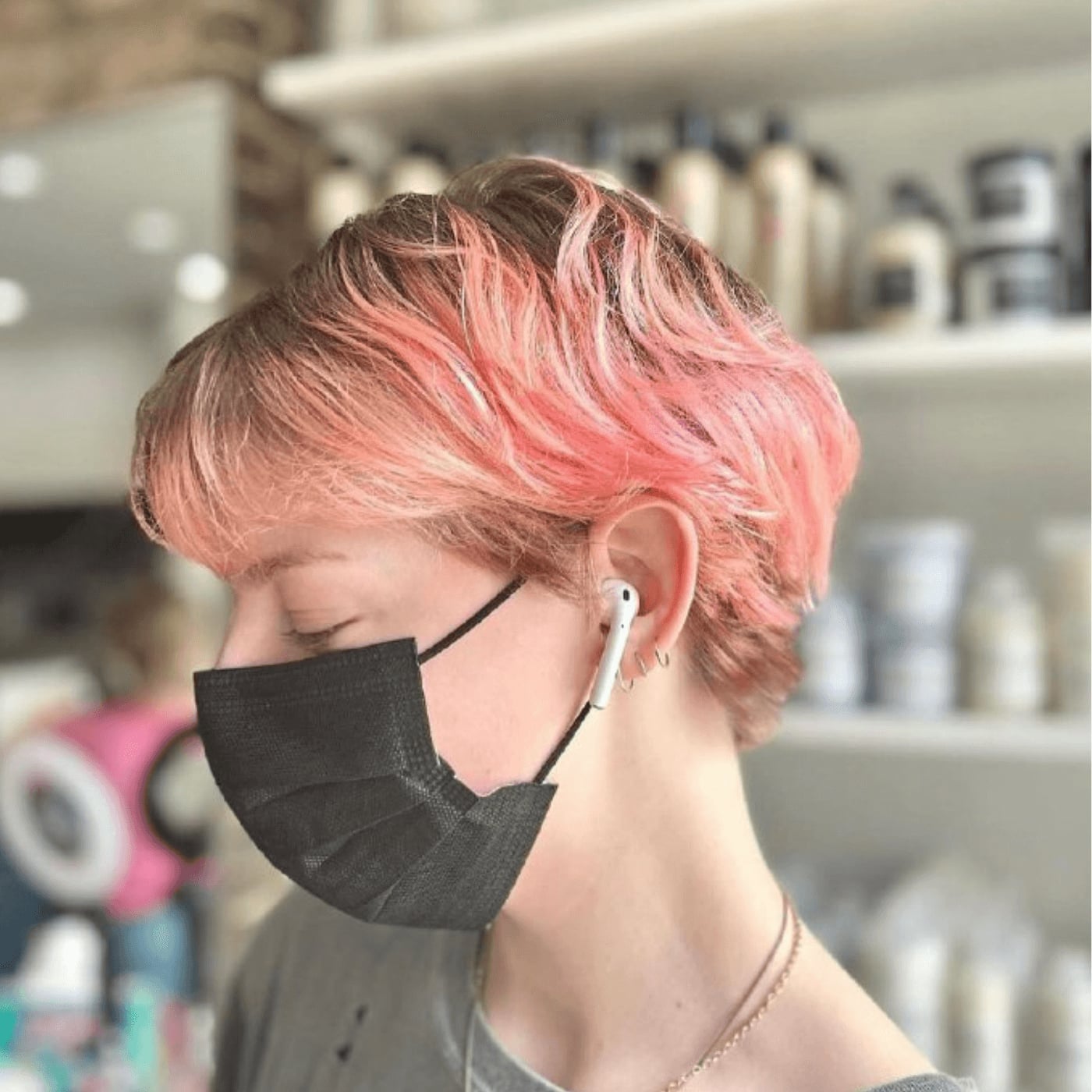 Ear Length Textured Cut Pink Blonde Ear Length Textured Cut Pink Blonde — Simple Short Haircuts