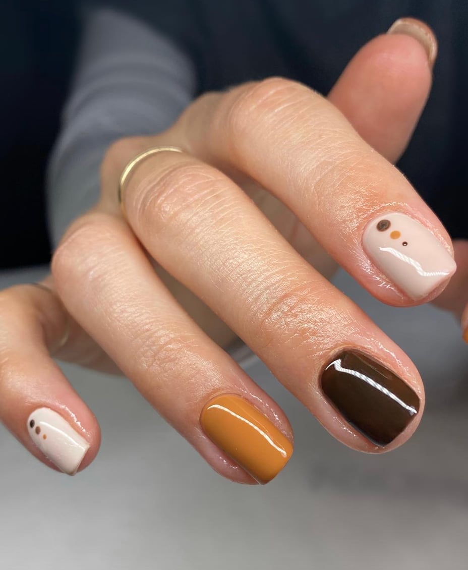 Beige Brown Dot Short Square Nails — Simple Short Nail Art